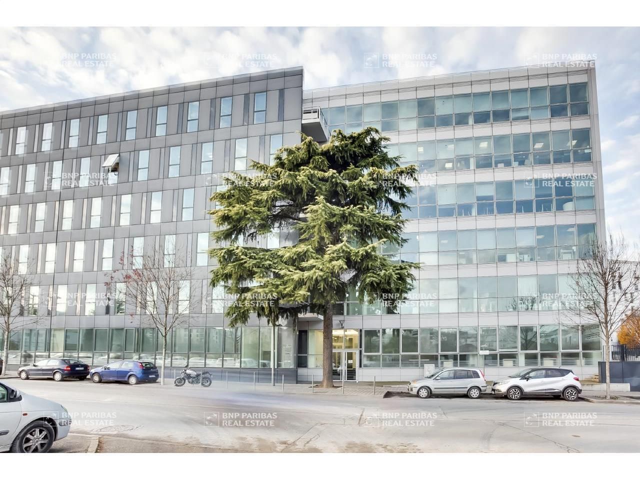 Location Bureaux 695.9 m² non divisibles 91300 Massy