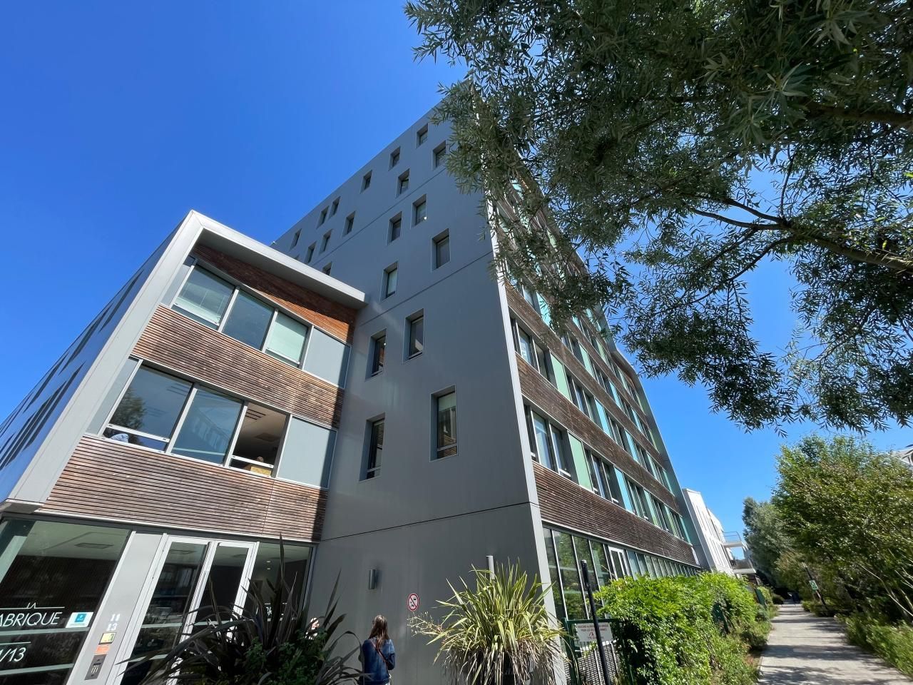 849 m² pour ce bureaux en location à Bordeaux