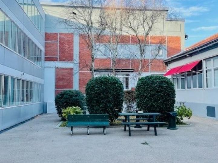 Location Bureaux 382 m² non divisibles 94200 Ivry-sur-seine