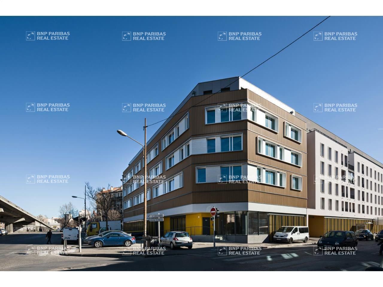 611.46 m² pour ce bureaux en location à Marseille 15
