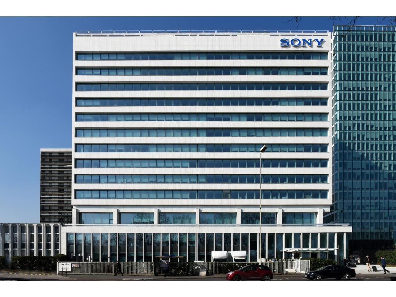 8782.5 m² pour ce bureaux en location à Puteaux