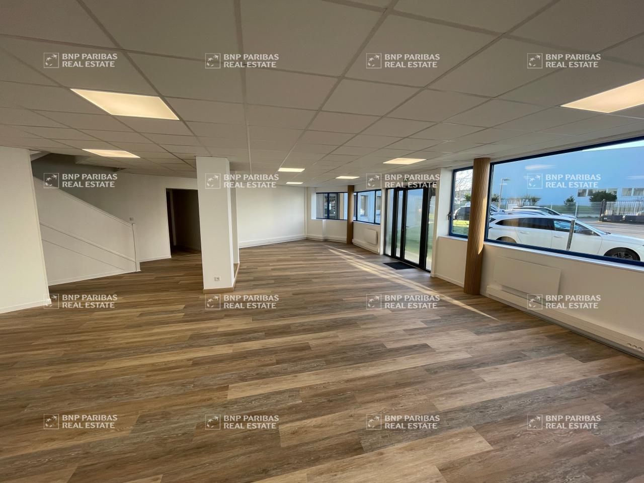276 m² pour ce bureaux en location à Pacé