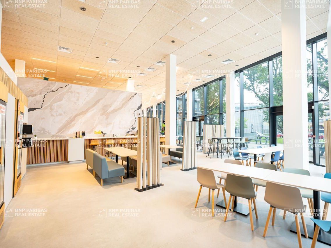 498 m² pour ce bureaux en location à Cesson-sévigné