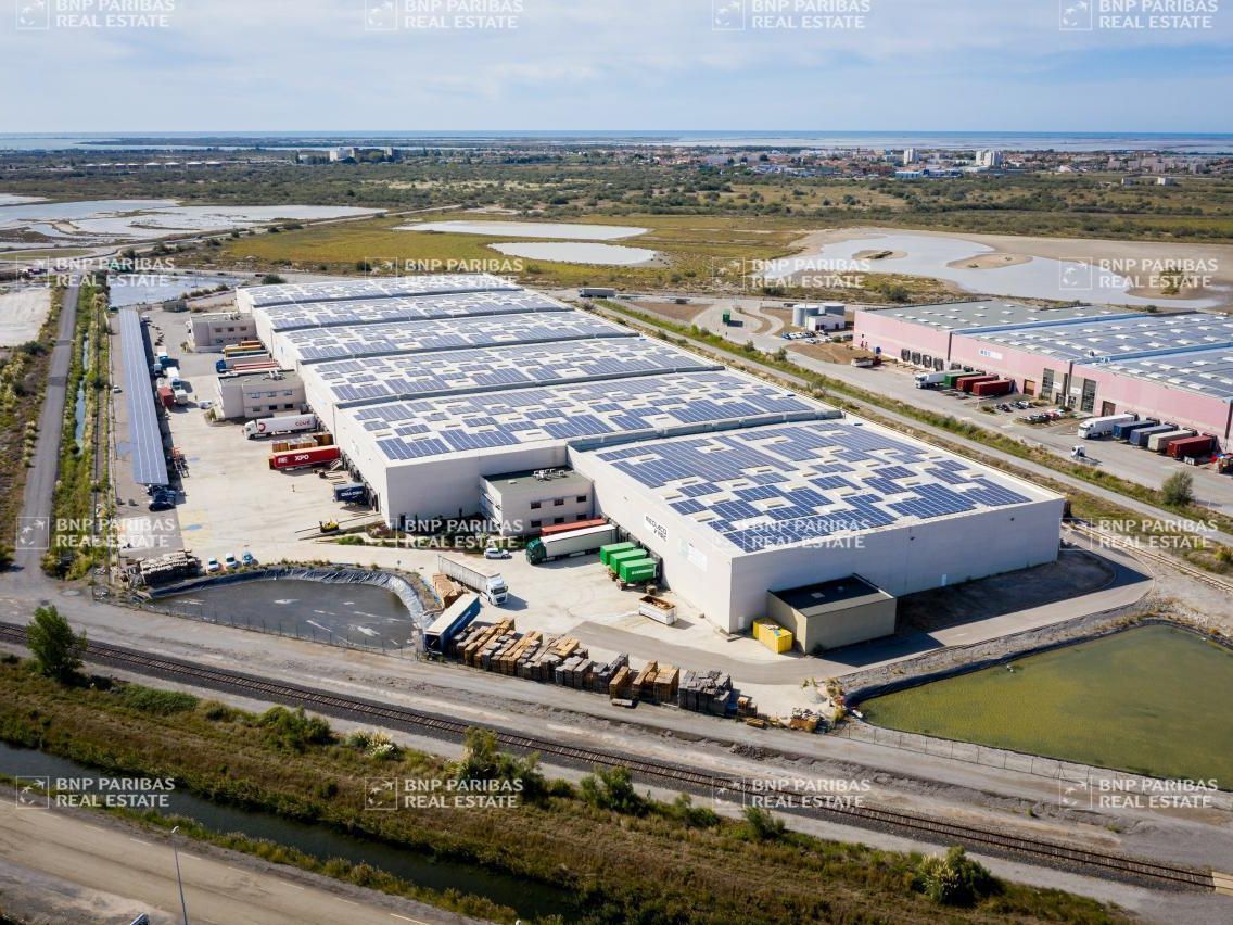 Location Entrepôts classe A 4997 m² non divisibles 13230 Port-saint-louis-du-rhône