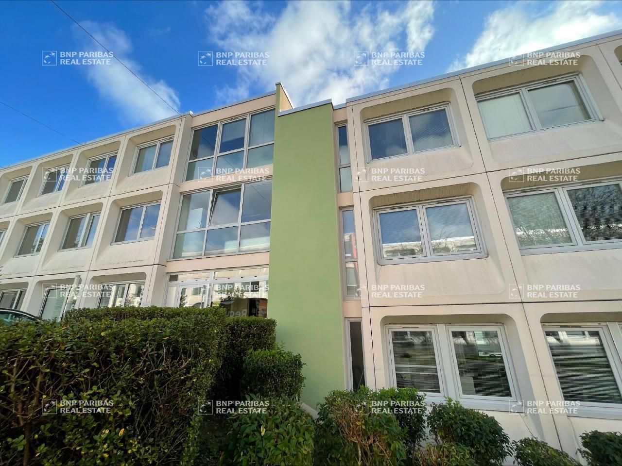 Location Bureaux 221 m² non divisibles 35200 Rennes