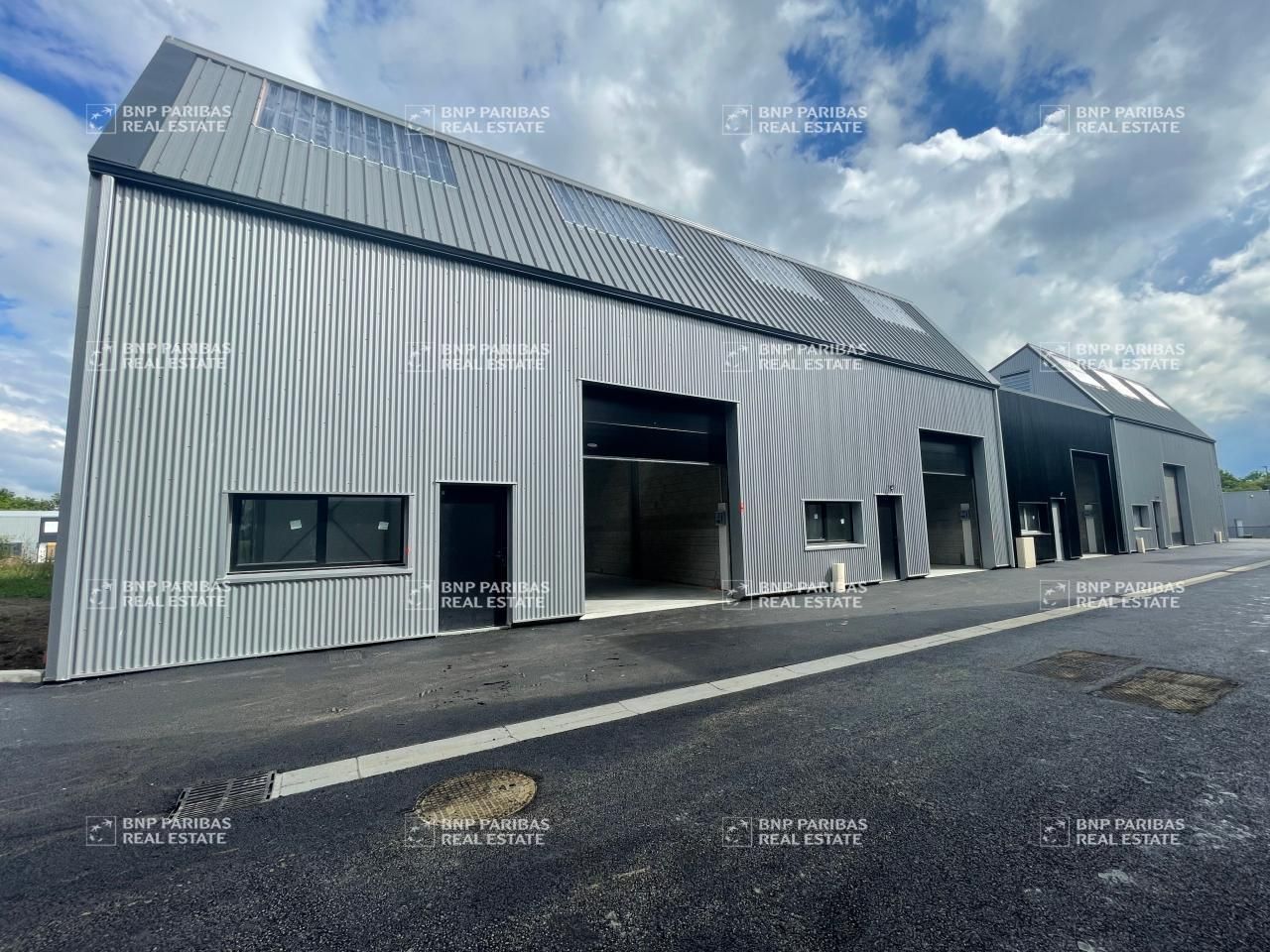 Location Activité 1500 m² divisibles 44360 Cordemais