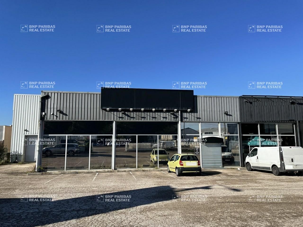 Location Activité 885 m² non divisibles 21300 Chenôve
