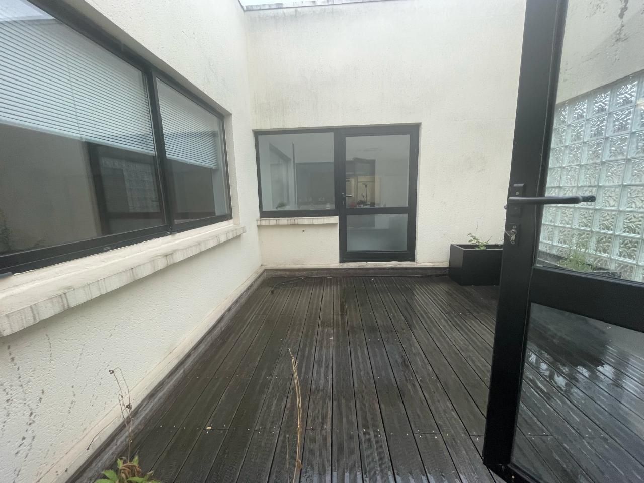 365 m² pour ce bureaux en vente à Versailles