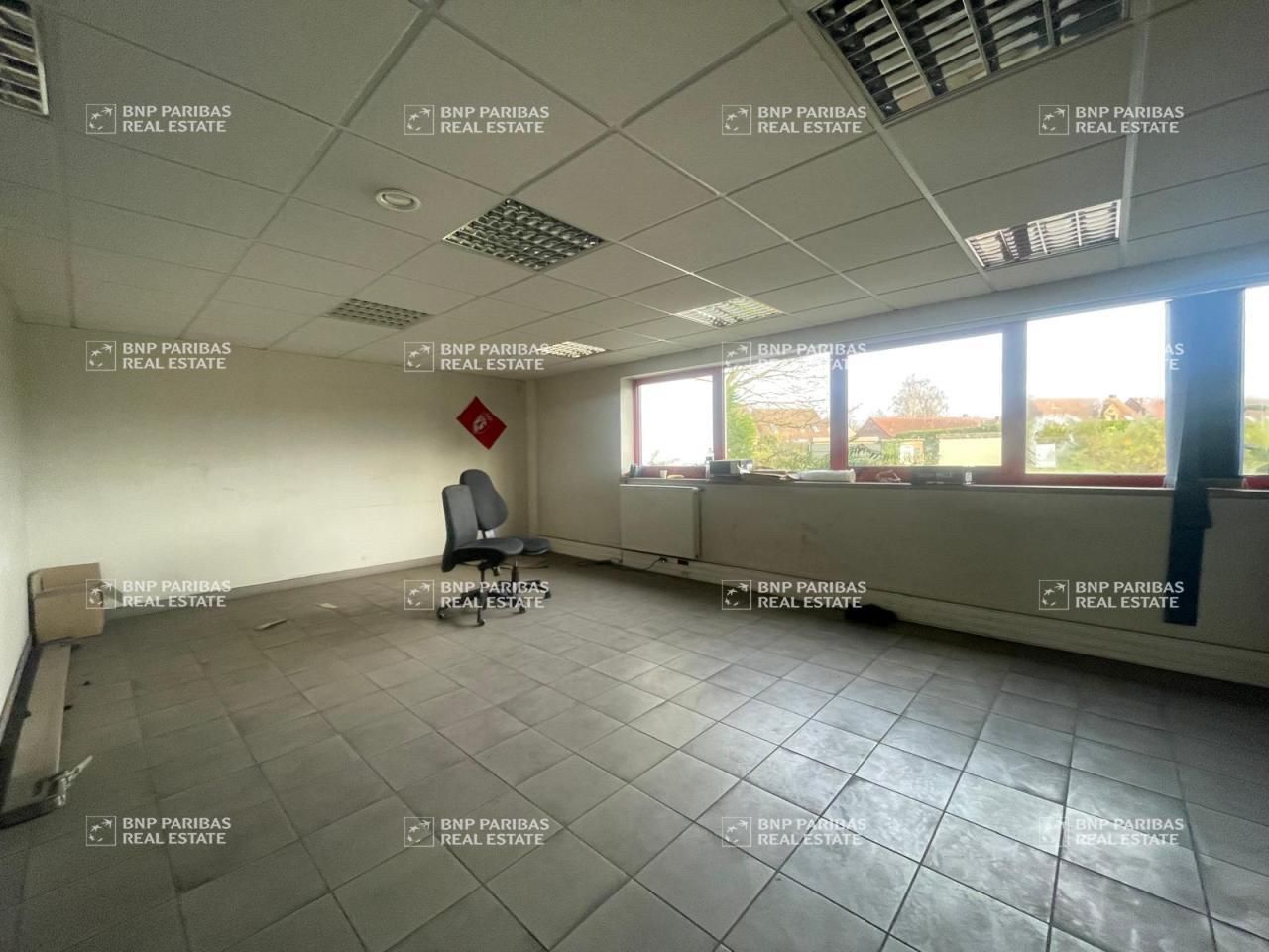 4475 m² pour ce activité en location à Lille