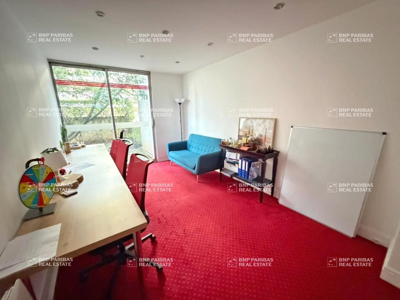 45 m² pour ce bureaux en vente à Boulogne billancourt
