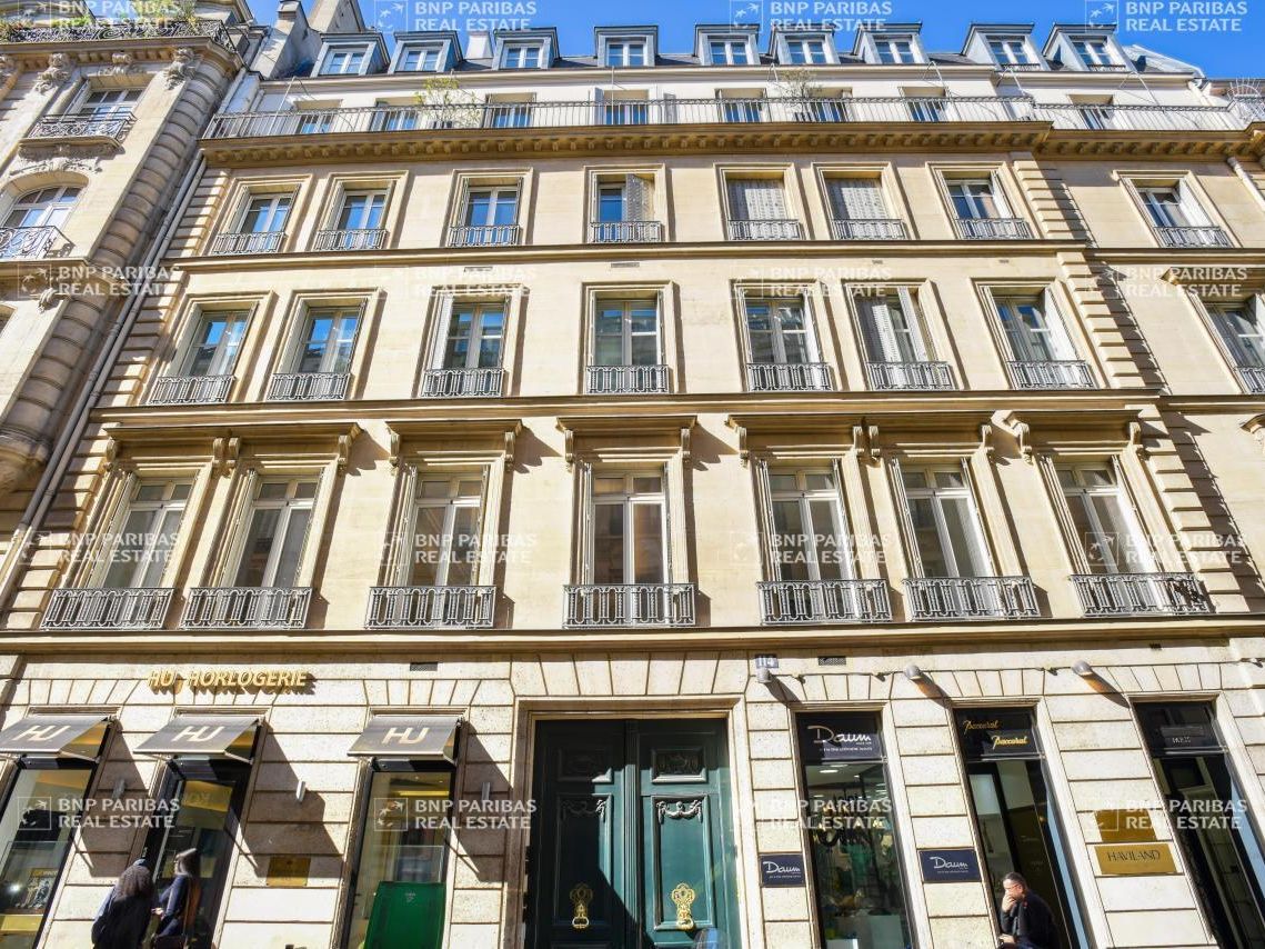 Location Bureaux 336 m² divisibles 75008 Paris