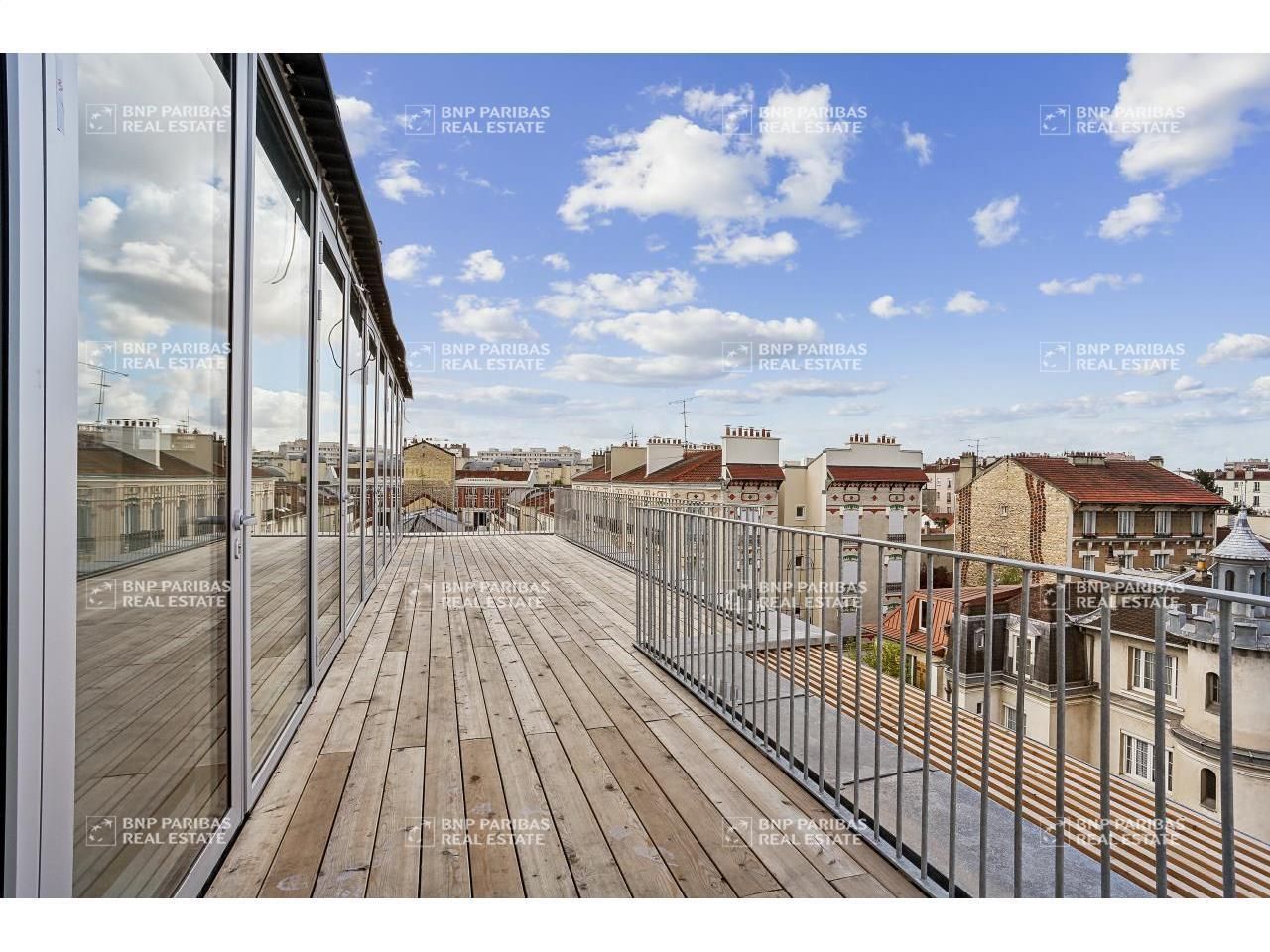 Location Bureaux 1082 m² divisibles 92240 Malakoff