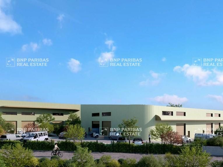 6974 m² pour ce activité en vente à Marguerittes