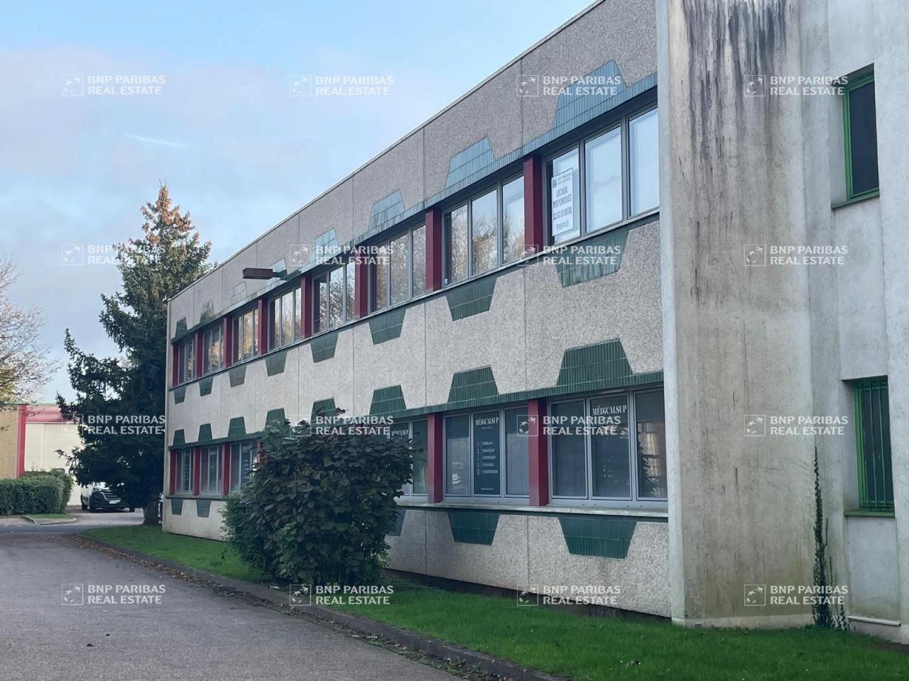 Location Bureaux 345 m² divisibles 54500 Vandoeuvre les nancy