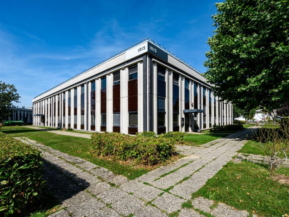 Location PME-PMI 1193 m² divisibles 91140 Villebon-sur-yvette