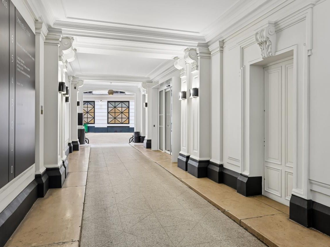 2264.2 m² pour ce bureaux en location à Paris