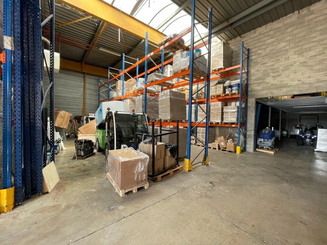 Location PME-PMI 749 m² non divisibles 95870 Bezons