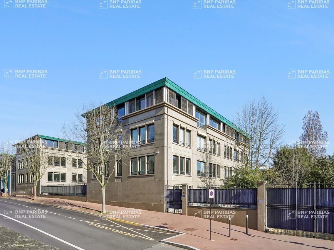 11255 m² pour ce bureaux en location à Antony