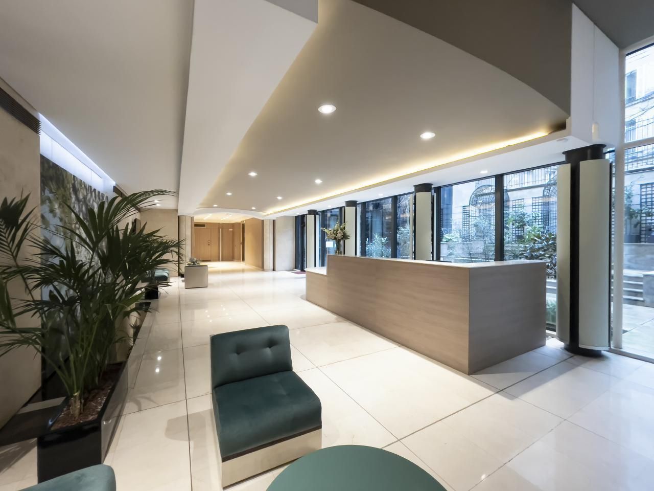 Location bureaux à Paris 75008