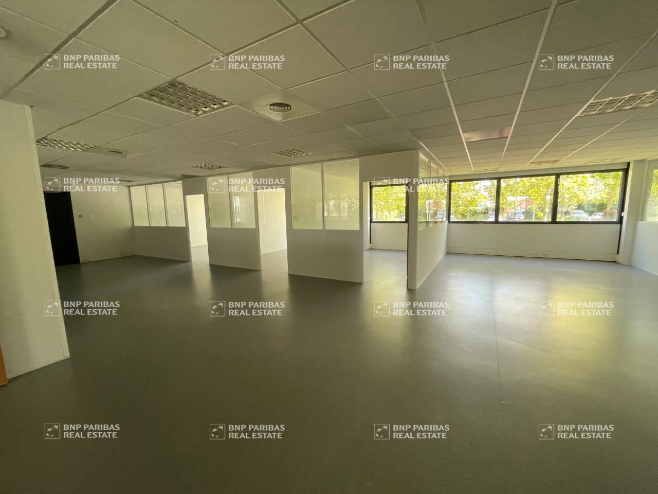 2092 m² pour ce mixtes en location à Toulouse
