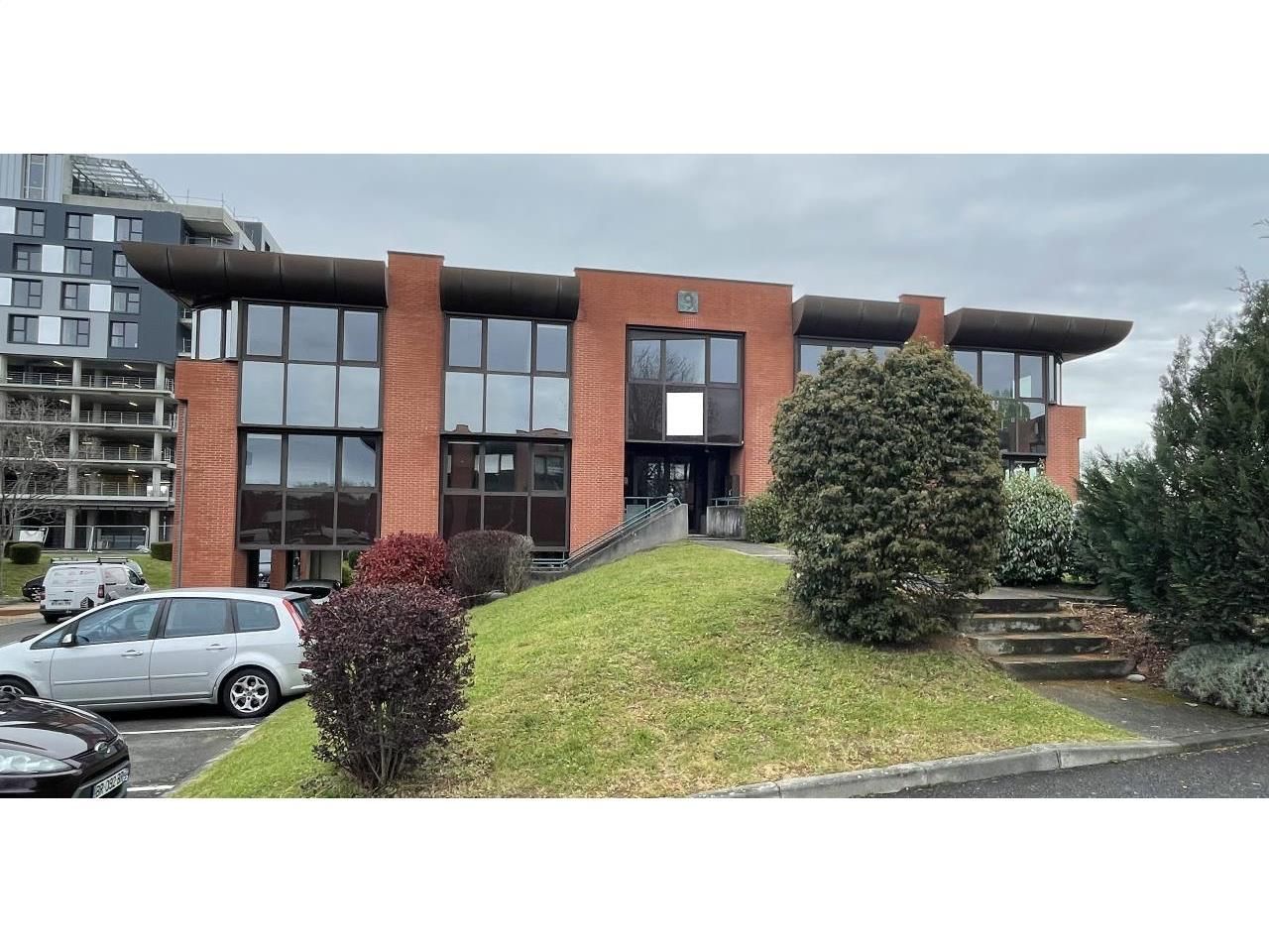 Location Bureaux 720 m² non divisibles 31670 Labège