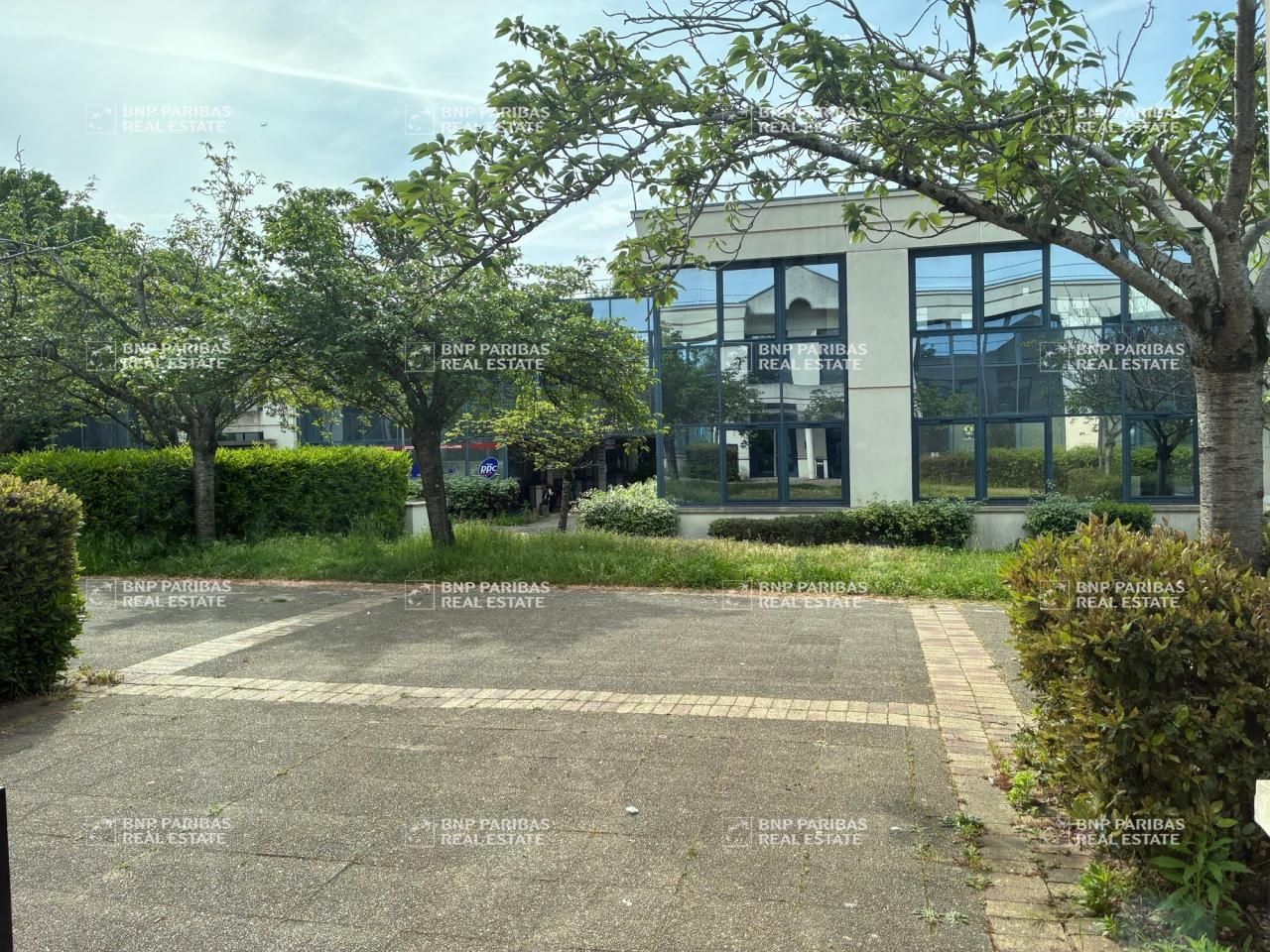 Location Bureaux 173 m² divisibles 94000 Creteil