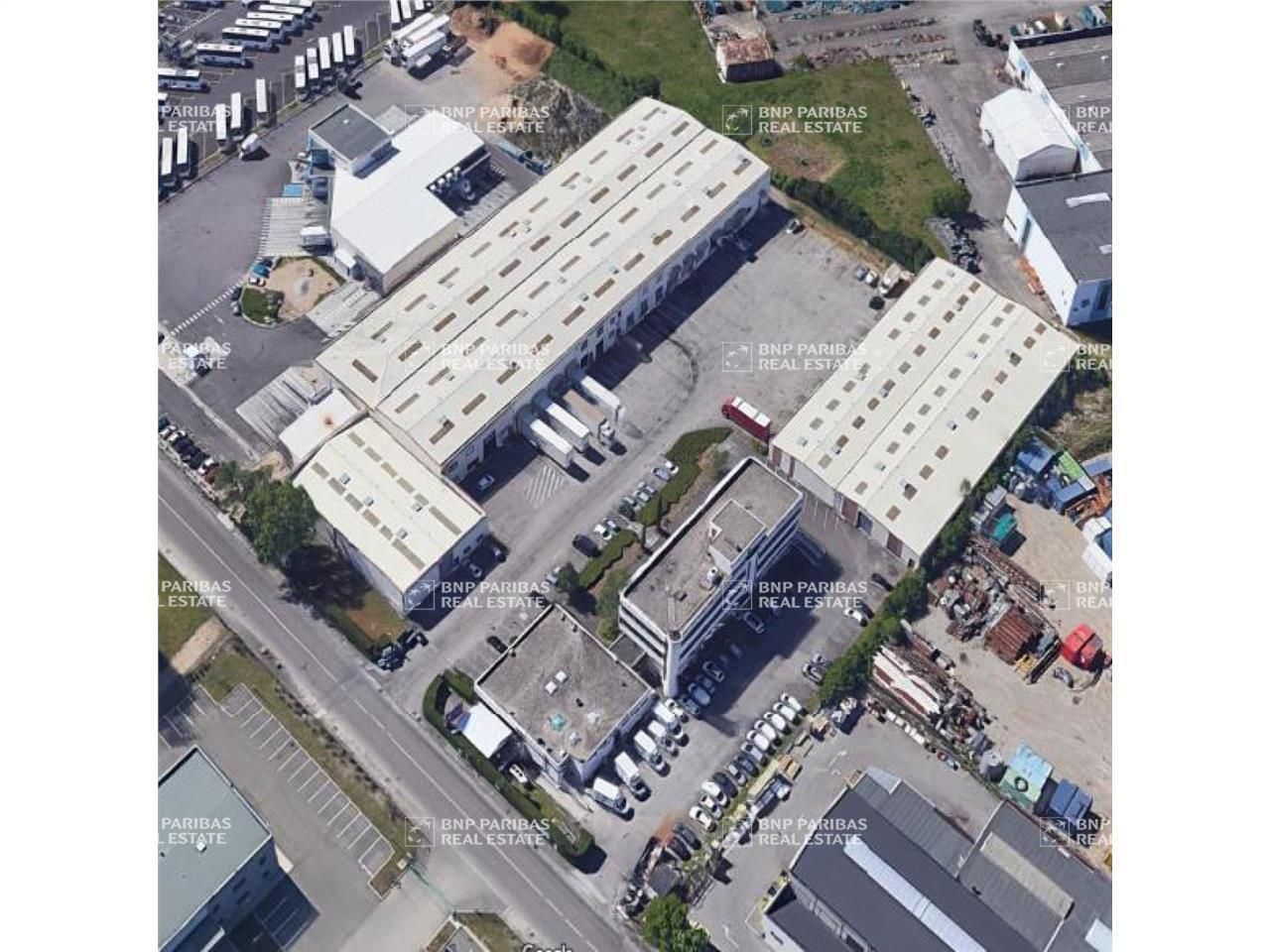 10135 m² pour ce activité en location à Corbas