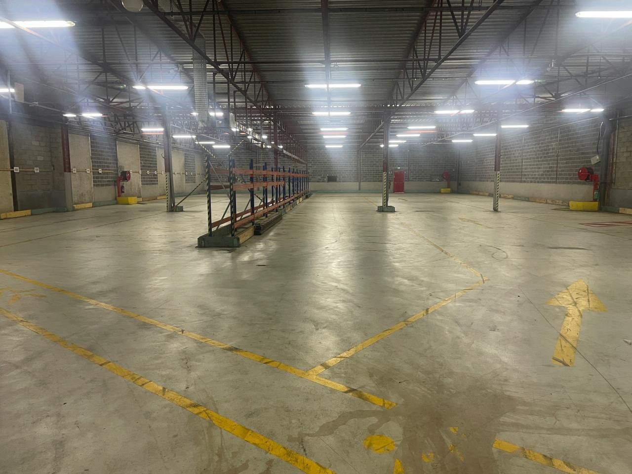 33372.2 m² pour cetentrepôts classe a en location à Chaulnes