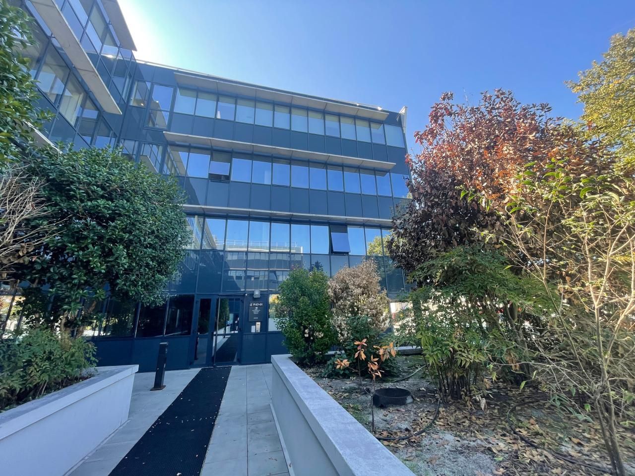 476 m² pour ce bureaux en location à Bordeaux