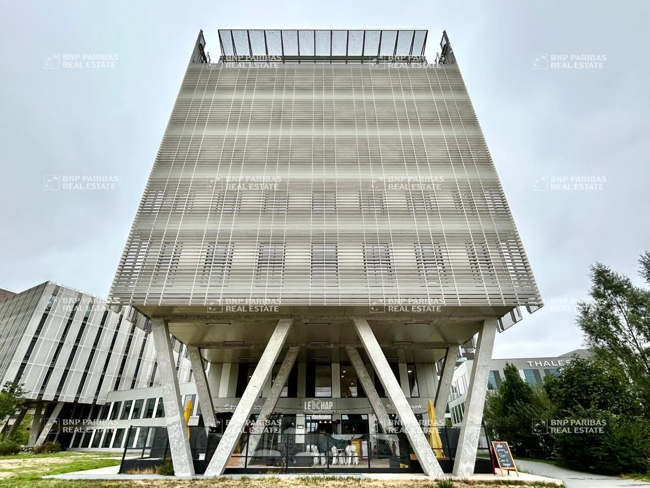 Location Bureaux 717 m² divisibles 35136 Saint jacques de la lande