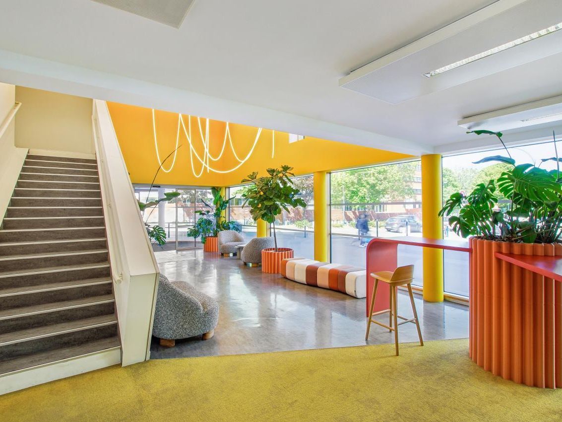 4210.8 m² pour ce bureaux en location à Pantin