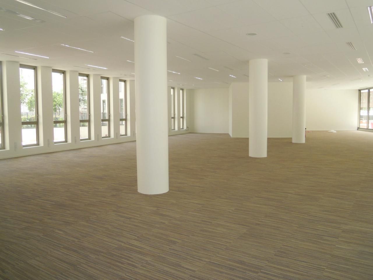 2681.86 m² pour ce bureaux en location à Bordeaux