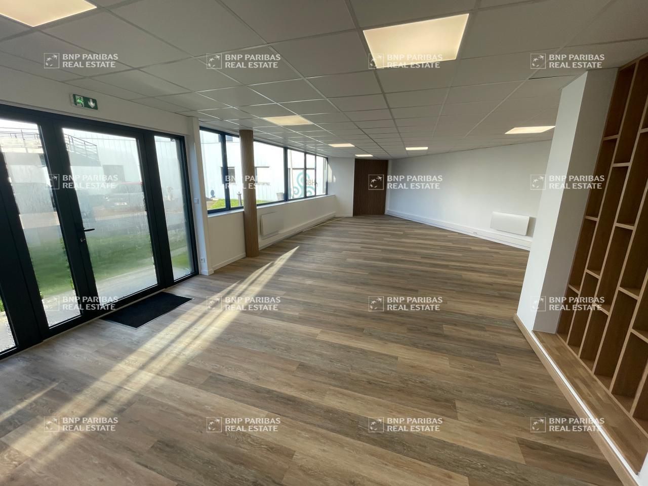 Location Bureaux 276 m² non divisibles 35740 Pacé