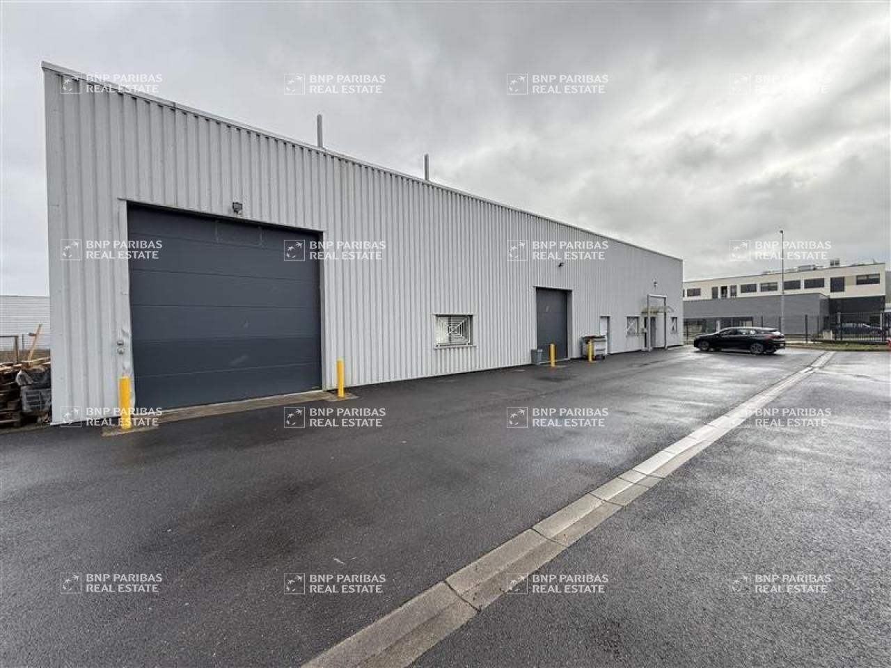 1000 m² pour ce activité en location à Jouy-aux-arches