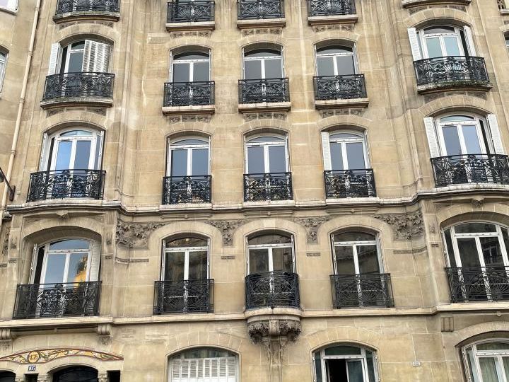 1784.8 m² pour ce bureaux en location à Paris