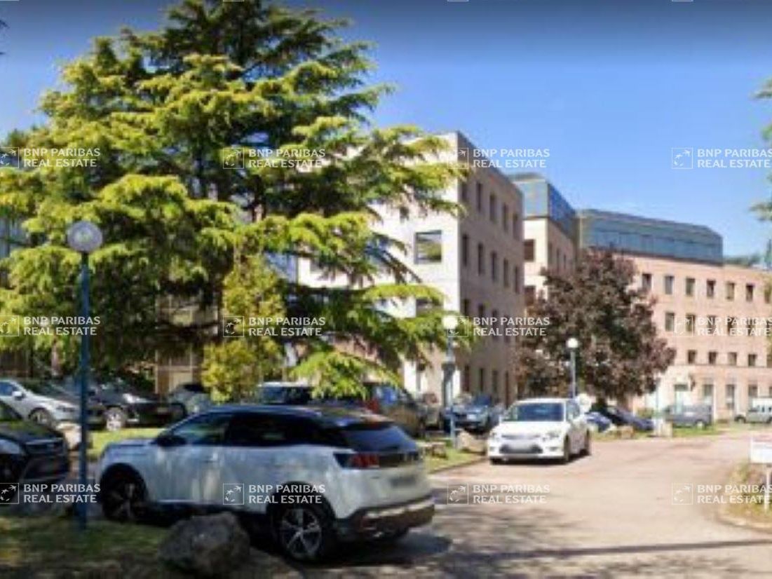 Location Bureaux 416 m² divisibles 69130 Écully