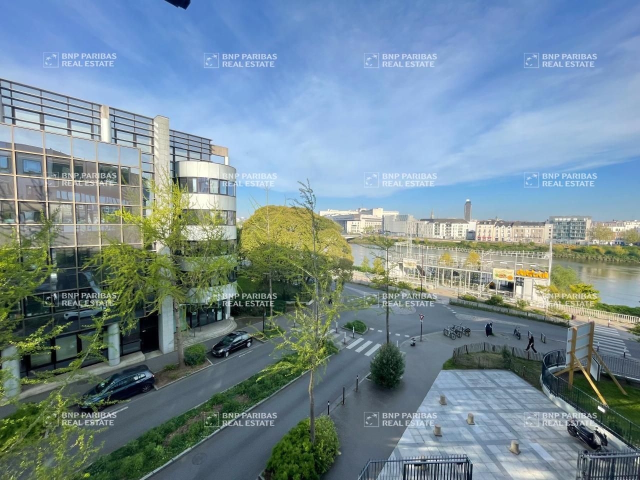 4818 m² pour ce bureaux en location à Nantes