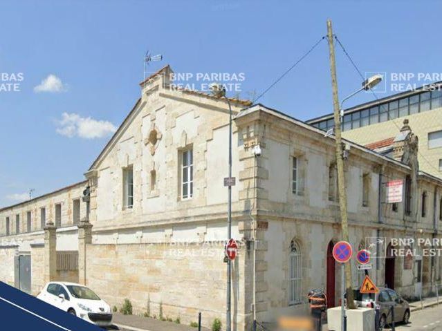 Vente Bureaux 1714 m² divisibles 33800 Bordeaux