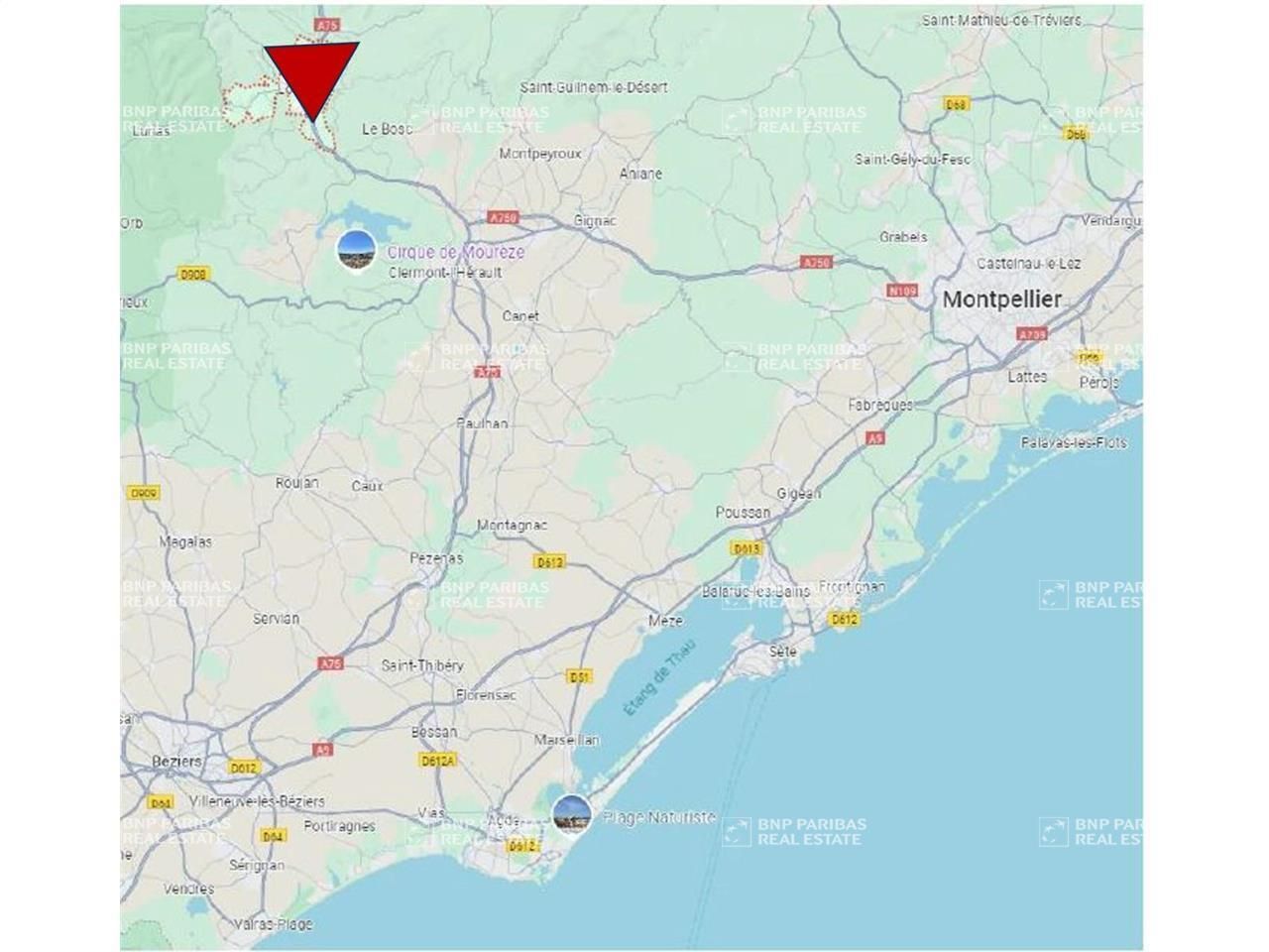 15380 m² pour cetentrepôts classe a en location à Le bosc