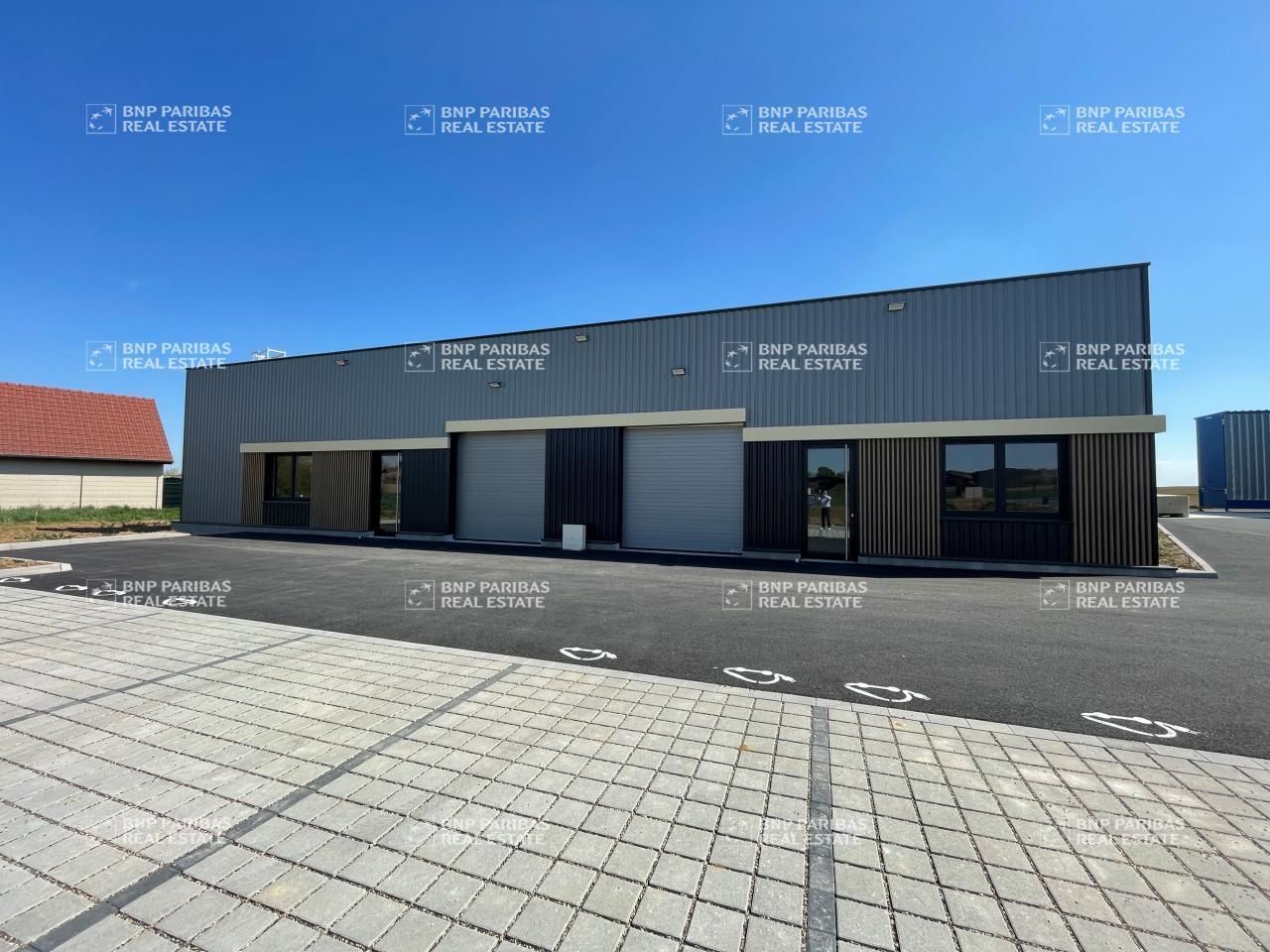 152.6 m² pour ce activité en location à Wingersheim-les-quatre-bans