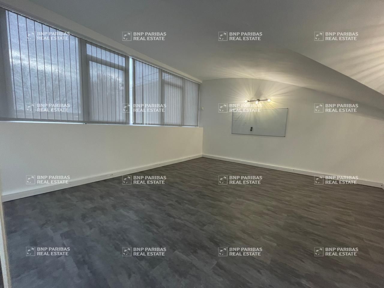 254 m² pour ce bureaux en location à Sucy-en-brie