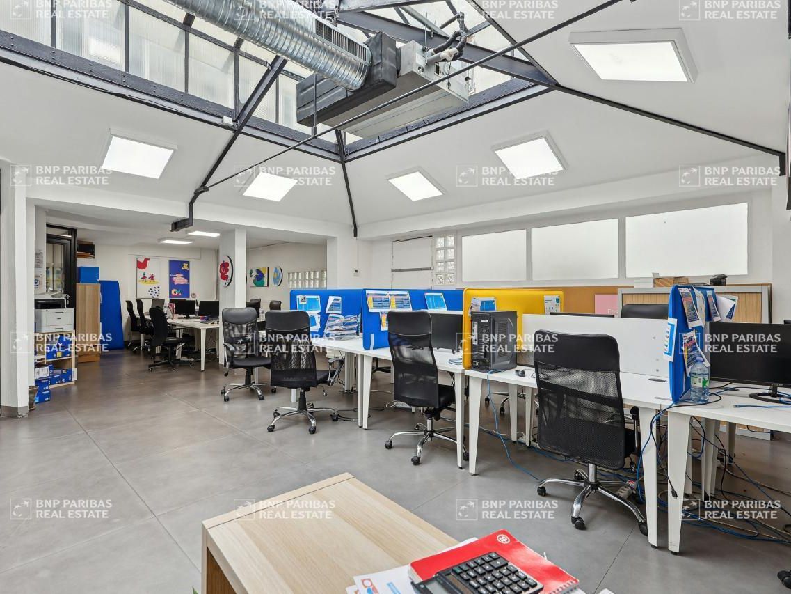 515.33 m² pour ce bureaux en vente à Paris