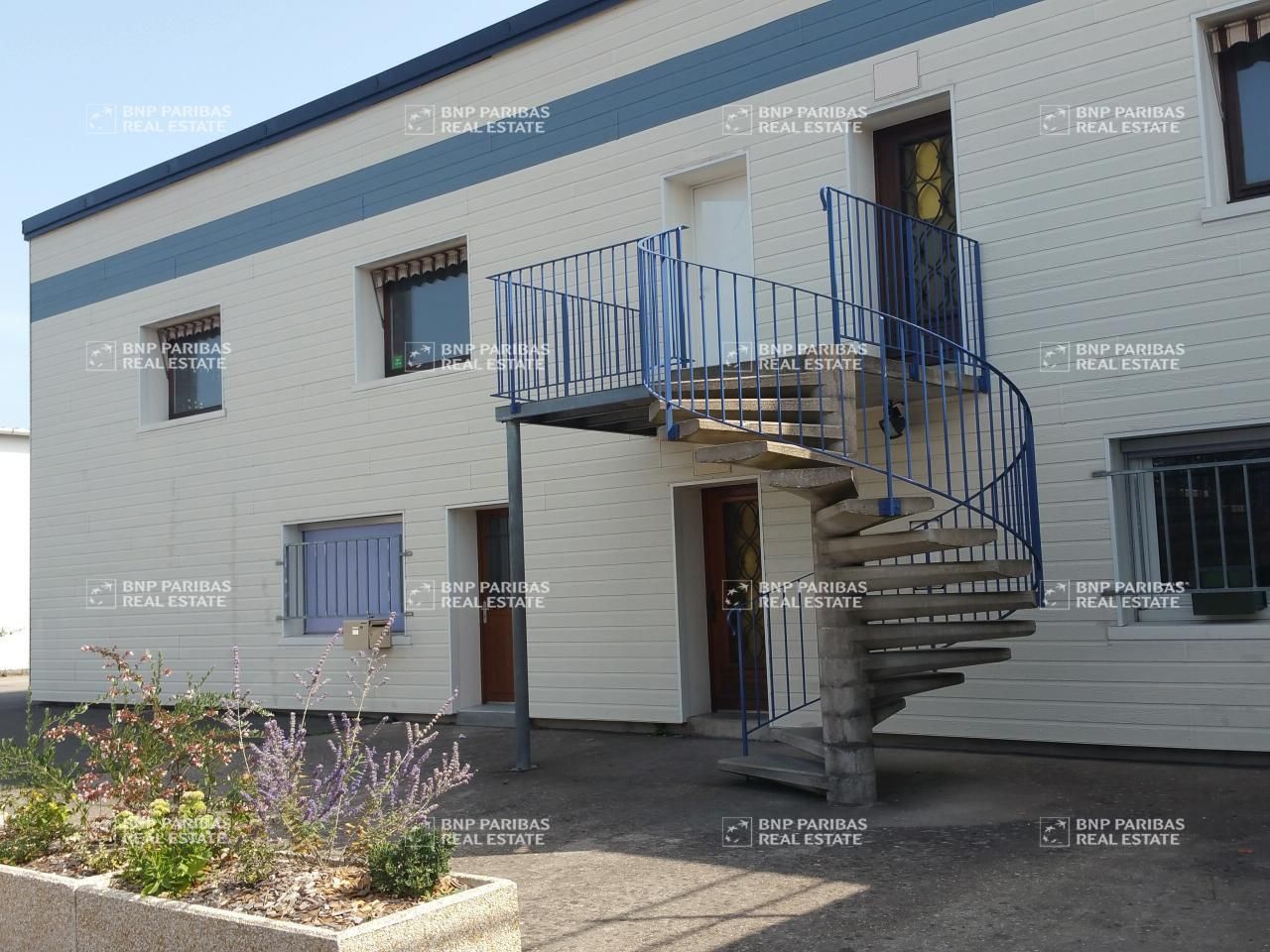 Location Bureaux 96 m² non divisibles 45770 Saran