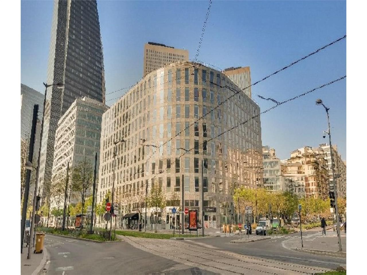 Location Bureaux 2780 m² divisibles 92400 Courbevoie