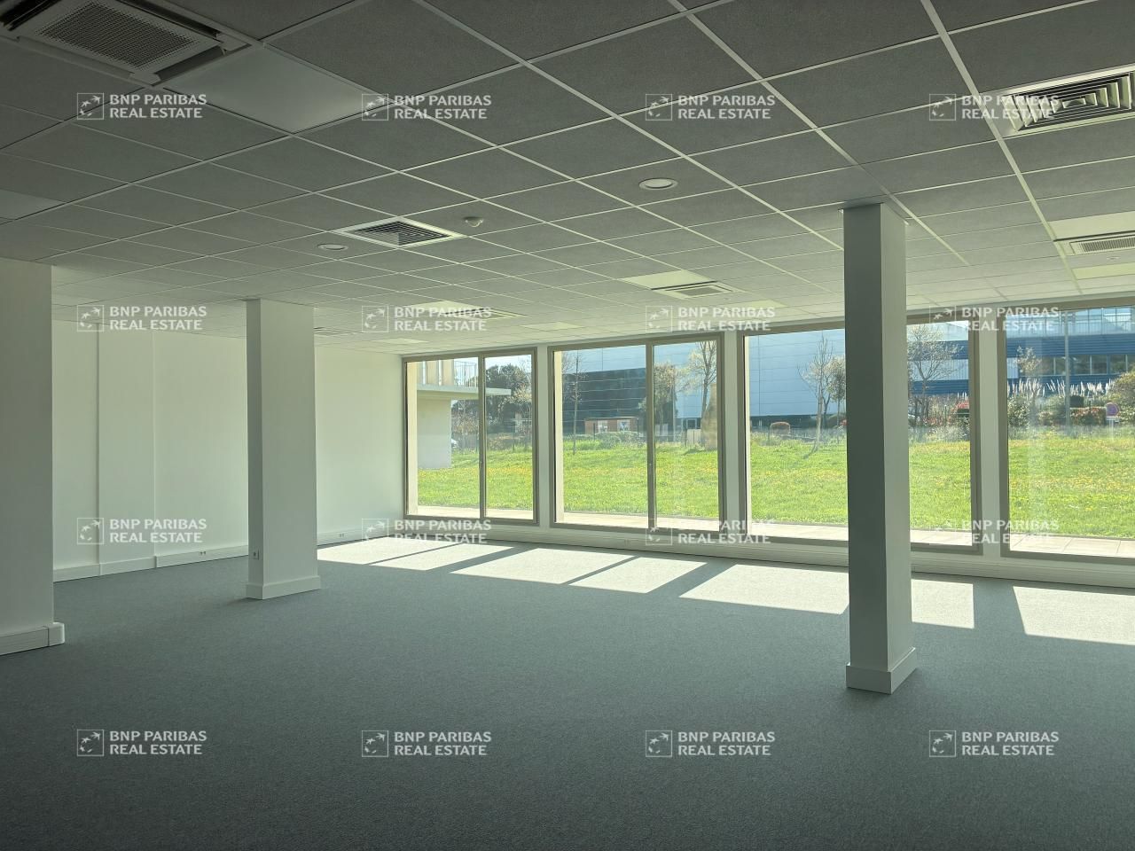 566 m² pour ce bureaux en location à Aix-en-provence