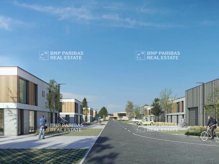 2359 m² pour ce activité en location à Verton