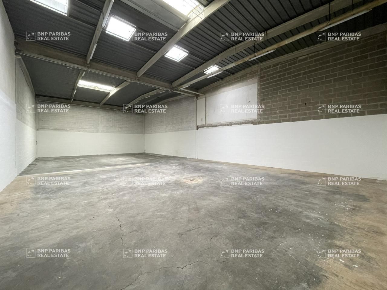 582 m² pour ce pme-pmi en location à Valenton