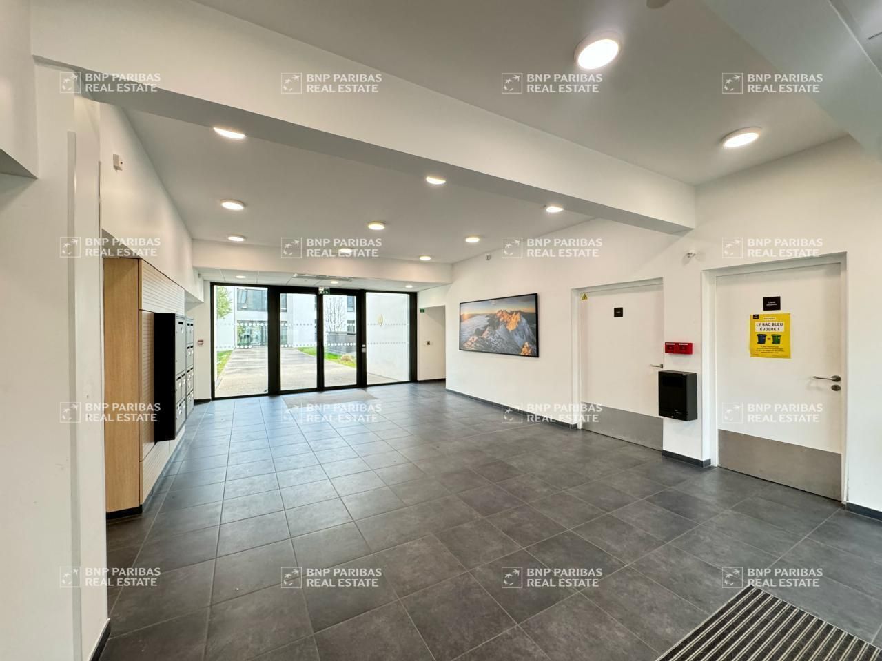 292.4 m² pour ce bureaux en location à Meylan