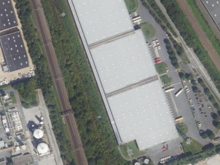 Location Entrepôts classe A 10997 m² non divisibles 77550 Moissy-cramayel