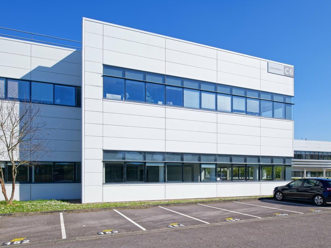 Location PME-PMI 2485 m² divisibles 95800 Cergy